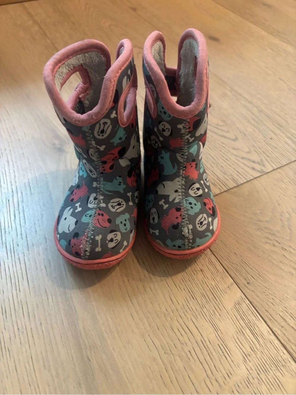 Baby Bog Boots with Dog Pattern - size 4c